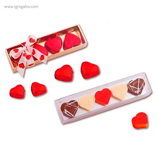 Caja de regalo con bombones para San Valentín