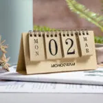 Calendario cartón reciclado perpetuo detalle RG regalos