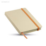 Libreta-A6-material-reciclado-naranja-detalle-RG-regalos